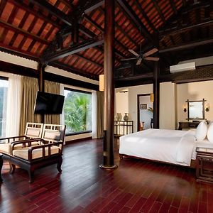 Premium Deluxe King Room